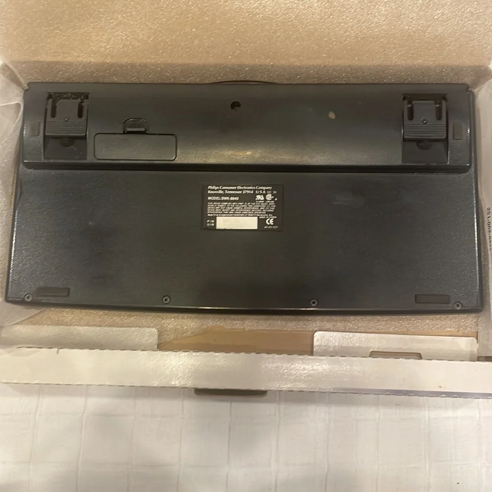 Philips Magnavox wireless infrared keyboard for web TV plus Internet MWK122BK
